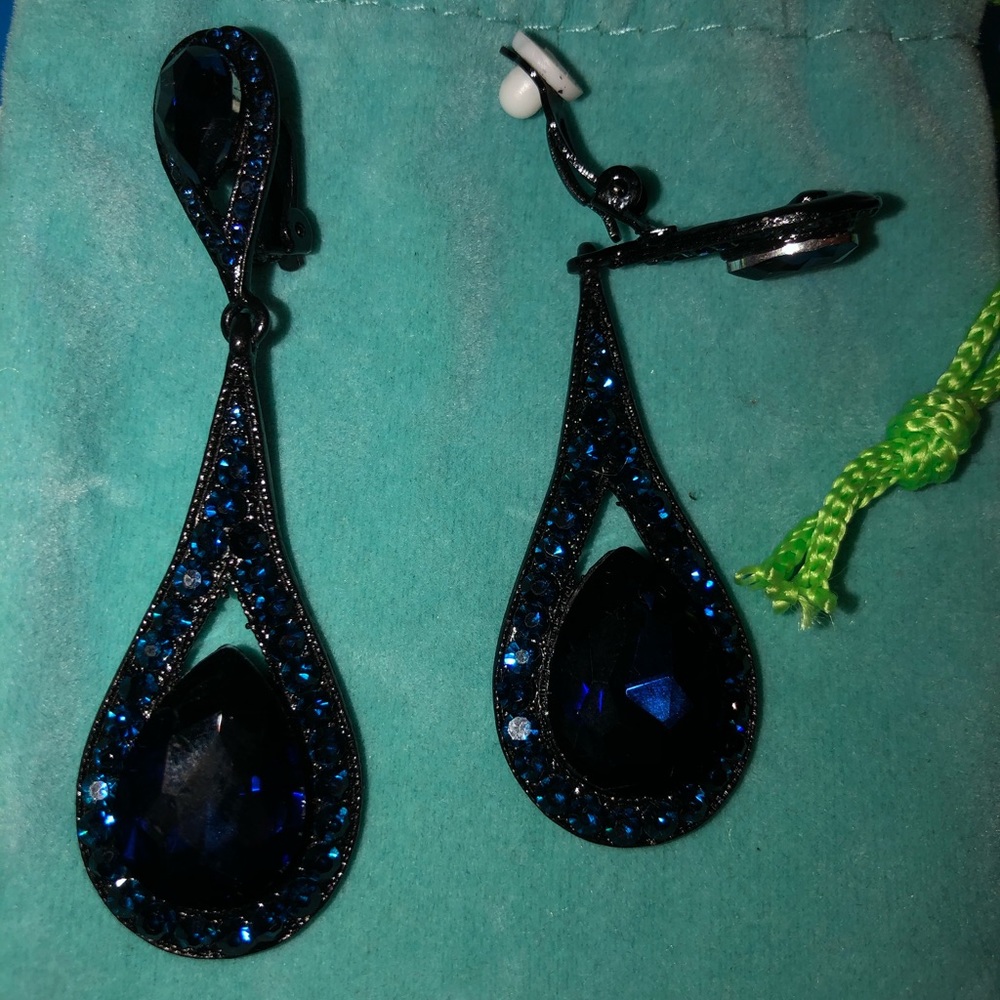 Austrian Crystal Tear Drop Clip-on Dangle Earrings